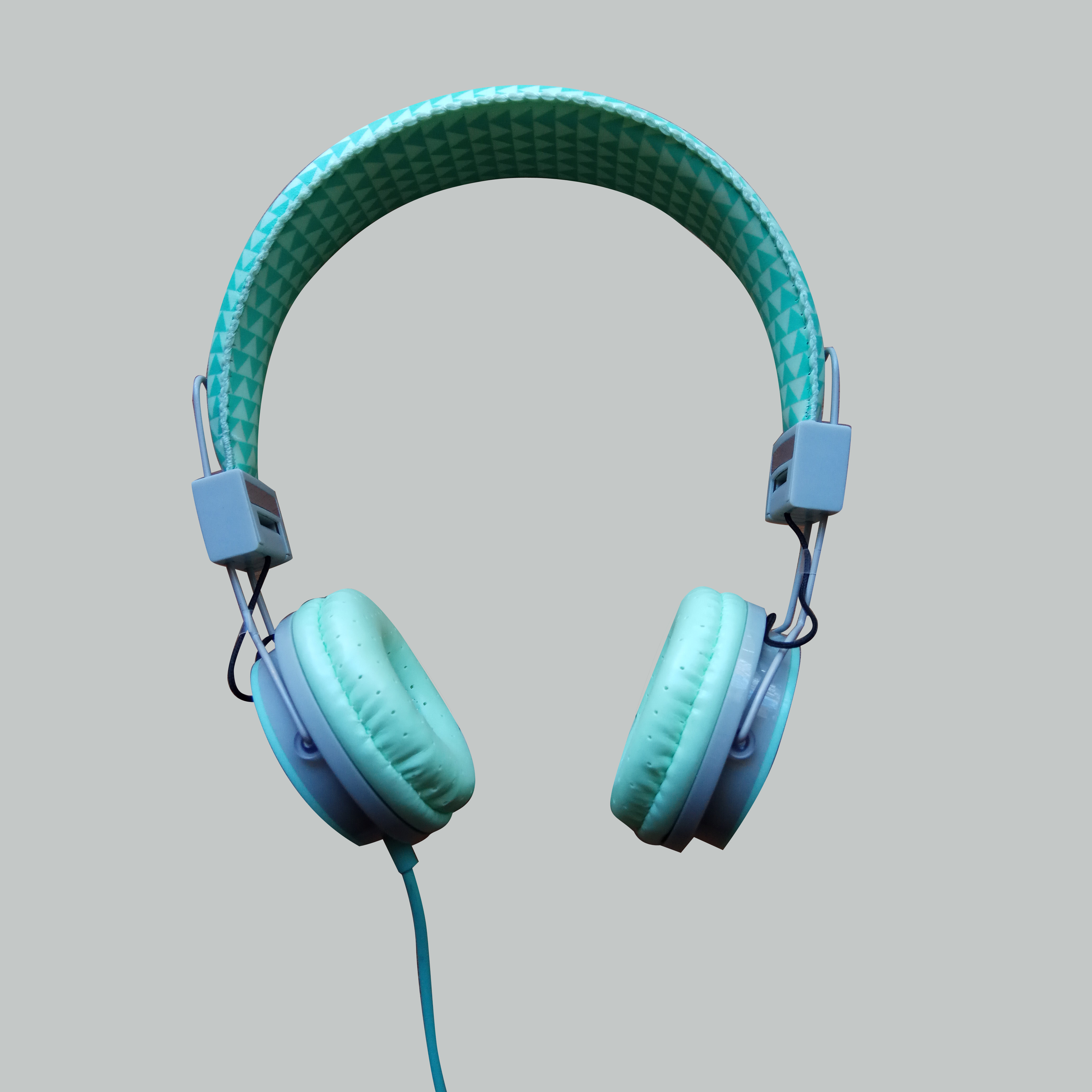 mint pattern headphones